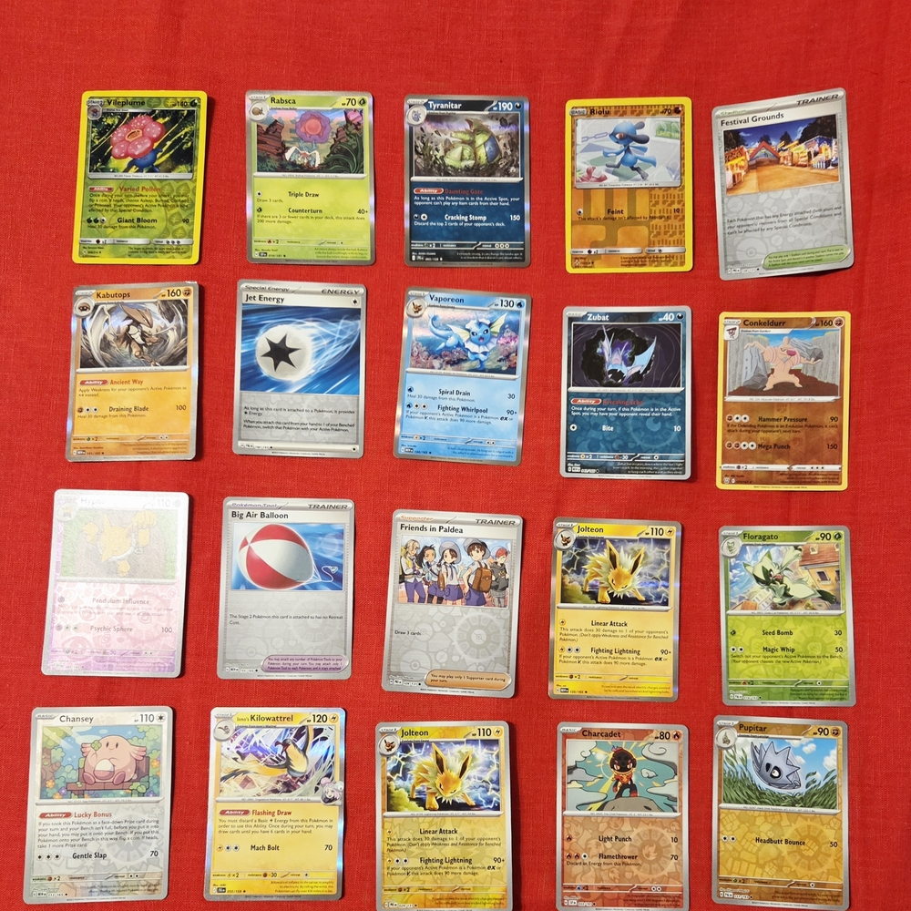 POKÉMON HOLOGRAM LOT OF 20  Trading Cards